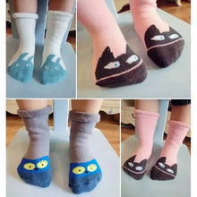 Load image into Gallery viewer, Kaos Kaki Anak Premium Bergambar Monster Lucu &amp; Imut | Bahan Nyaman &amp; Lembut