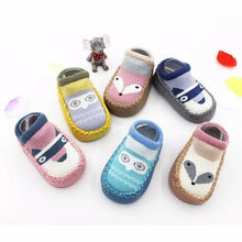 Load image into Gallery viewer, Sepatu Prewalker Bayi Anti Selip SIZE 11CM | Motif Binatang